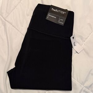 TNA Butter Black High-Rise 1/2 Legging